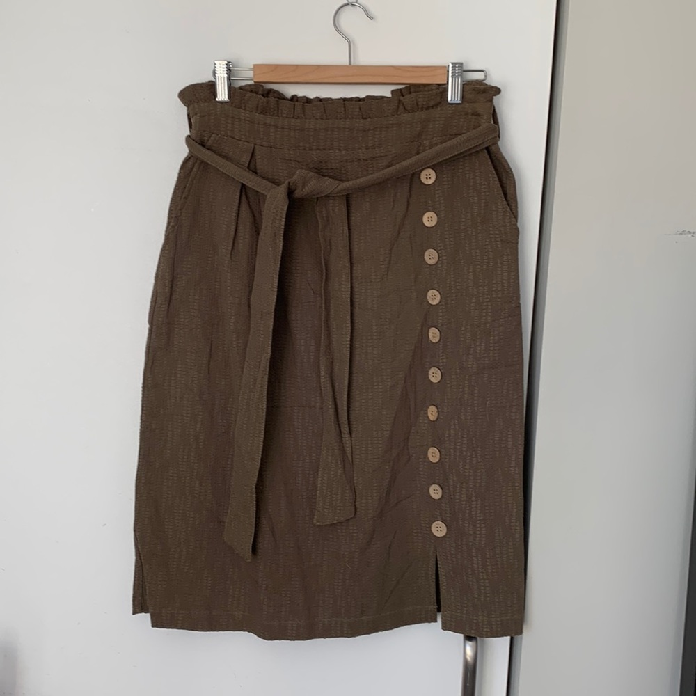 Orange Creek Paperbag Waist Army Green Skirt size L